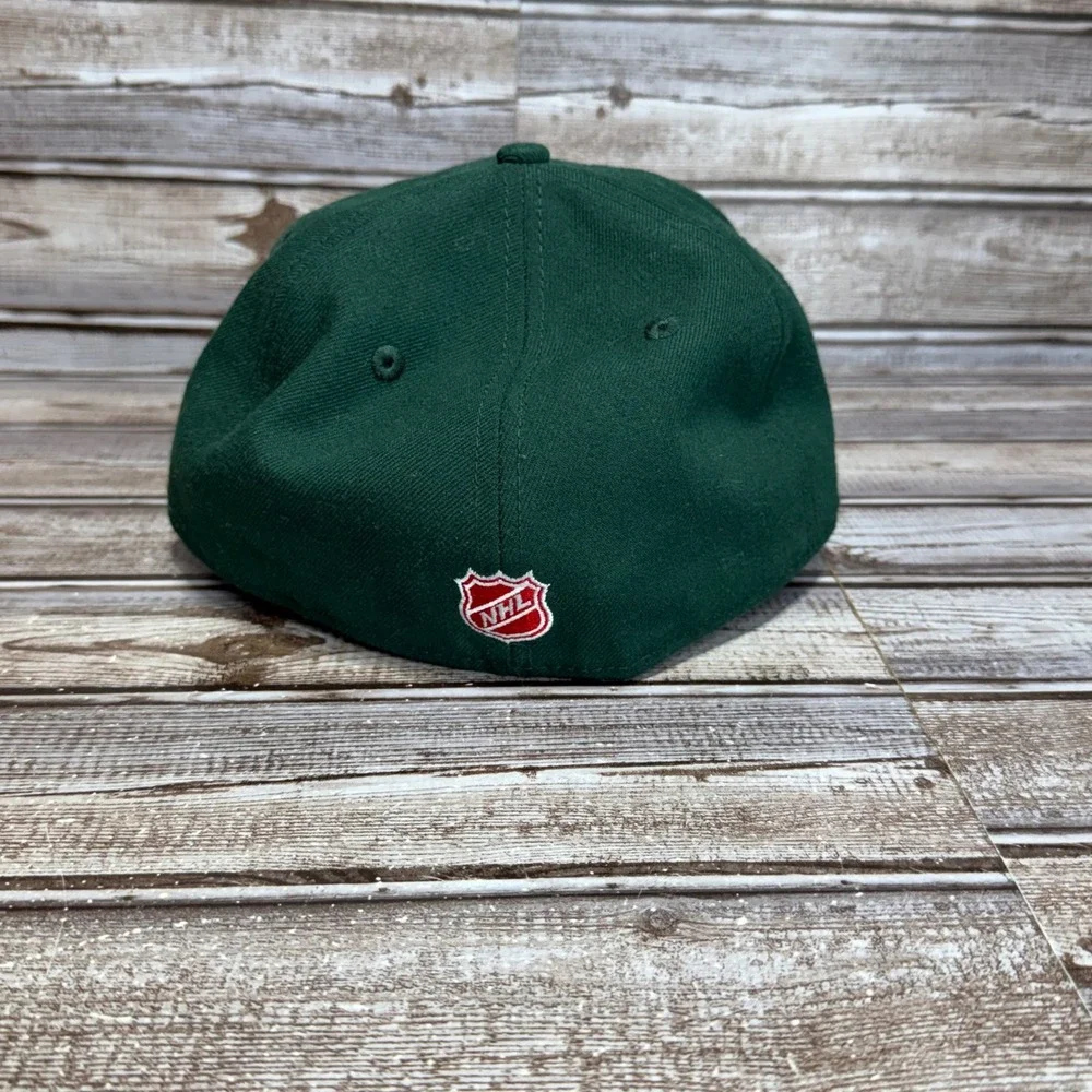 New Era Fitted‎ Hat Mens 7 1/4 Green Minnesota Wild NHL 59FIFTY Flat Brim Cap